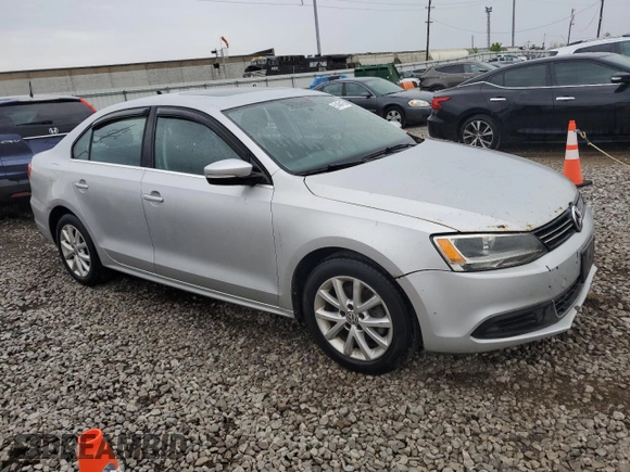 2014 Volkswagen Jetta Sedan SE with VIN 3VWD17AJ6EM430583, listed as a Copart auction lot 51464175 with 93,531 mi miles and Clean Title. Bid and sale history available at carsss.com. Image 4.