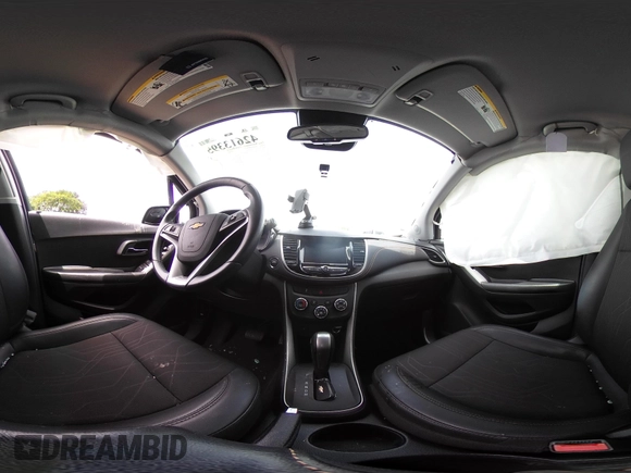 2021 Chevrolet Trax LT with VIN KL7CJPSM5MB364683, listed as a IAAI auction lot 42613395 with 48,047 mi miles and . Bid and sale history available at DreamBid. Image 19.