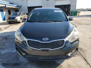 2016 Kia Forte EX with VIN KNAFX4A85G5480581, listed as a Copart auction lot 47047905 with 104,821 mi miles and Salvage Title. Bid and sale history available at carsss.com. Image 5.