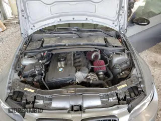 2008 BMW 3 Series 335i с VIN WBAWL73568PX51721, выставлен на аукционе Copart как лот 57150335 с пробегом 138 136 миль миль и Списание • Salvage title. История ставок и продаж доступна на DreamBid. Изображение 11.