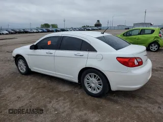 2008 Chrysler Sebring Limited z VIN 1C3LC66KX8N295515, wystawiony jako Copart lot #57480675 z przebiegiem 149 569 mil mil oraz Szkoda całkowita • Salvage title. Historia ofert i sprzedaży dostępna na DreamBid. Obrazek 2.