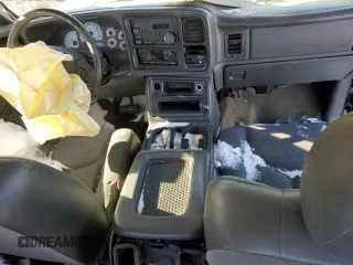 2003 Chevrolet Silverado SS z VIN 2GCEK19N731383335, wystawiony jako Copart lot #46170375 z przebiegiem Nie podano mil oraz Szkoda całkowita • Salvage title. Historia ofert i sprzedaży dostępna na DreamBid. Obrazek 8.