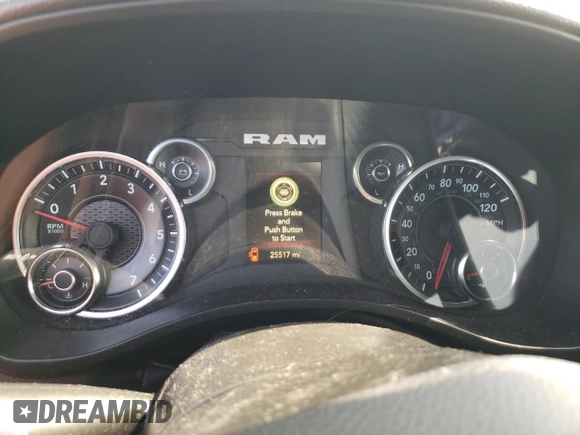 2024 Ram 1500 Tradesman z VIN 1C6SRFGT6RN121396, wystawiony jako Copart lot #75023444 z przebiegiem 25 517 mil mil oraz Szkoda całkowita • Salvage title. Historia ofert i sprzedaży dostępna na DreamBid. Obrazek 9.