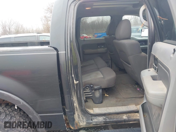 2006 Ford F-150 XLT with VIN 1FTPW14V96KD63001, listed as a IAAI auction lot 42061156 with 189,174 mi miles and . Bid and sale history available at carsss.com. Image 8.