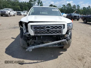 2023 Nissan Frontier SV with VIN 1N6ED1FK1PN659143, listed as a Copart auction lot 60690044 with 13,706 mi miles and Salvage Title. Bid and sale history available at carsss.com. Image 5.