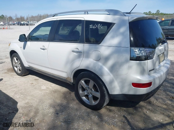 2007 Mitsubishi Outlander XLS with VIN JA4MS41X77Z010619, listed as a IAAI auction lot 41720800 with 217,070 mi miles. Bid and sale history available at carsss.com. Image 3.