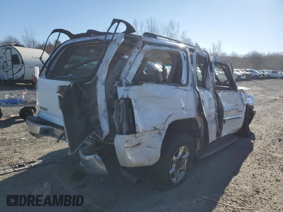 2005 GMC Yukon SLE with VIN 1GKEK13V05R110129, listed as a Copart auction lot 88290015 with 0 mi miles and Clean Title. Bid and sale history available at carsss.com. Image 3.