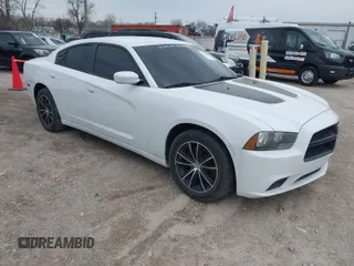 2014 Dodge Charger Police with VIN 2C3CDXAT8EH172643, listed as a IAAI auction lot 41970485 with 100,499 mi miles. Bid and sale history available at carsss.com. Image 1.