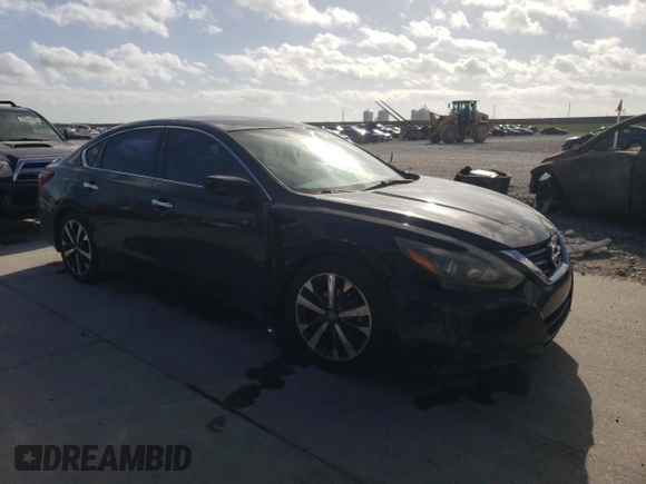 2017 Nissan Altima SR with VIN 1N4AL3AP9HN322732, listed as a Copart auction lot 49240265 with 141,192 mi miles and Salvage Title. Bid and sale history available at DreamBid. Image 4.