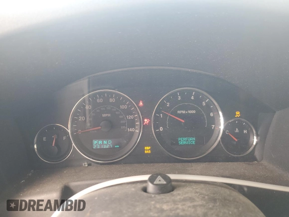 2007 Jeep Commander Sport z VIN 1J8HG48K47C691109, wystawiony jako Copart lot #52138775 z przebiegiem 231 327 mil mil oraz Szkoda całkowita • Salvage title. Historia ofert i sprzedaży dostępna na DreamBid. Obrazek 9.