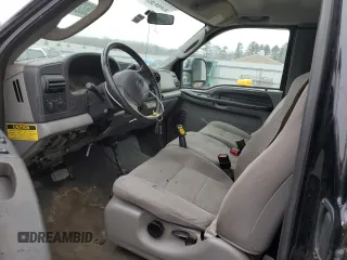 2006 Ford F-250 XL z VIN 1FTSX21556EB20172, wystawiony jako Copart lot #49632155 z przebiegiem 76 512 mil mil oraz Szkoda całkowita • Salvage title. Historia ofert i sprzedaży dostępna na DreamBid. Obrazek 7.