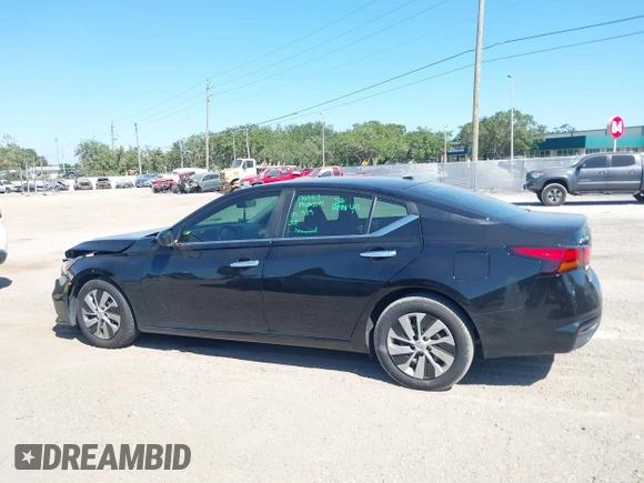 2020 Nissan Altima S z VIN 1N4BL4BV6LC184384, wystawiony jako IAAI lot #42312170 z przebiegiem 85 979 mil mil oraz . Historia ofert i sprzedaży dostępna na DreamBid. Obrazek 14.