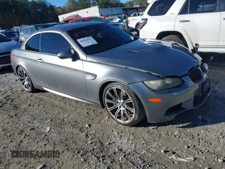 2011 BMW M3 with VIN WBSDX9C57BE584727, listed as a IAAI auction lot 40921043 with 148,068 mi miles. Bid and sale history available at carsss.com. Image 1.