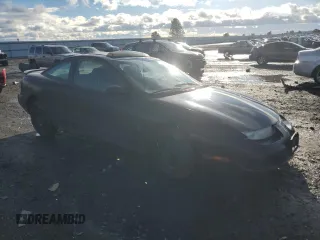 2000 Saturn SC with VIN 1G8ZY1273YZ152453, listed as a Copart auction lot 84834784 with Not Provided miles and Salvage Title. Bid and sale history available at carsss.com. Image 4.