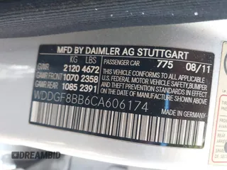 2012 Mercedes-Benz C 300 Sport z VIN WDDGF8BB6CA606174, wystawiony jako IAAI lot #41355411 z przebiegiem Nie podano mil oraz . Historia ofert i sprzedaży dostępna na DreamBid. Obrazek 9.