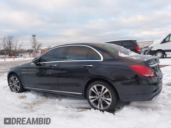2021 Mercedes-Benz C 300 с VIN W1KWF8EB0MR640153, выставлен на аукционе IAAI как лот 41164310 с пробегом 34 364 миль миль и . История ставок и продаж доступна на DreamBid. Изображение 14.