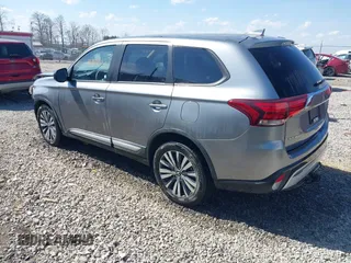2020 Mitsubishi Outlander ES with VIN JA4AZ3A33LZ026557, listed as a IAAI auction lot 41792090 with 57,338 mi miles and . Bid and sale history available at DreamBid. Image 3.