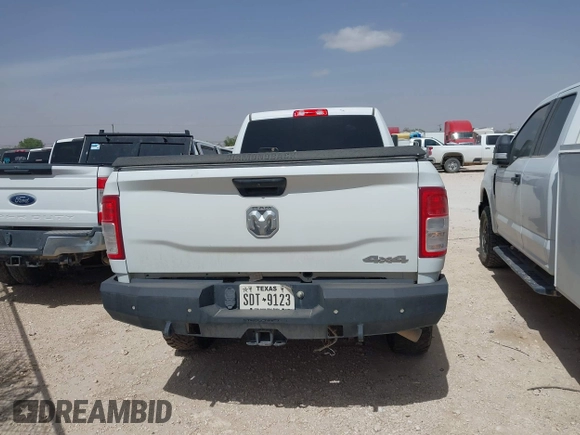 2022 Ram 2500 Tradesman with VIN 3C6UR5HJ1NG337904, listed as a IAAI auction lot 41930359 with 117,526 mi miles and . Bid and sale history available at DreamBid. Image 16.