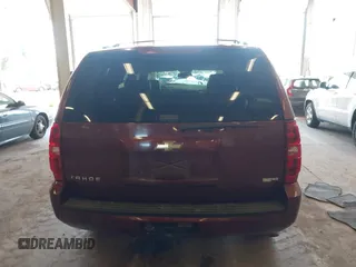 2008 Chevrolet Tahoe 3LT z VIN 1GNFK13058J136126, wystawiony jako IAAI lot #42073594 z przebiegiem 139 242 mil mil oraz . Historia ofert i sprzedaży dostępna na DreamBid. Obrazek 16.