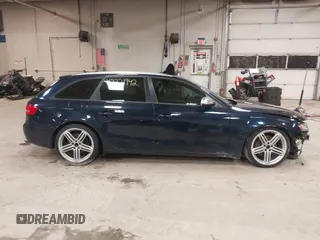 2010 Audi A4 Premium z VIN WAUSFAFL8AA037109, wystawiony jako IAAI lot #42221942 z przebiegiem 177 019 mil mil oraz . Historia ofert i sprzedaży dostępna na DreamBid. Obrazek 14.