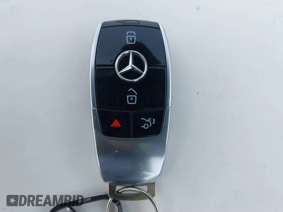 2019 Mercedes-Benz E 53 AMG with VIN WDD1K6BB9KF074877, listed as a IAAI auction lot 41670966 with 53,305 mi miles and . Bid and sale history available at DreamBid. Image 11.
