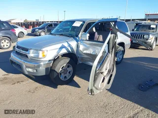 2001 Toyota 4Runner SR5 with VIN JT3HN86R010327920, listed as a IAAI auction lot 41676814 with 1 mi miles. Bid and sale history available at carsss.com. Image 2.