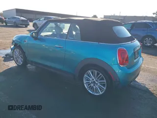 2016 MINI Convertible z VIN WMWWG5C50G3C19656, wystawiony jako IAAI lot #41429611 z przebiegiem 60 873 mil mil oraz . Historia ofert i sprzedaży dostępna na DreamBid. Obrazek 3.