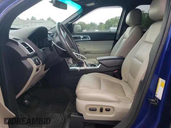 2014 Ford Explorer XLT с VIN 1FM5K7D81EGC32643, выставлен на аукционе Copart как лот 61430685 с пробегом 87 958 миль миль и Списание • Salvage title. История ставок и продаж доступна на DreamBid. Изображение 7.