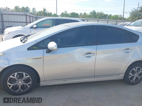 2010 Toyota Prius II z VIN JTDKN3DU5A0090370, wystawiony jako IAAI lot #40672820 z przebiegiem 212 687 mil mil oraz . Historia ofert i sprzedaży dostępna na DreamBid. Obrazek 15.