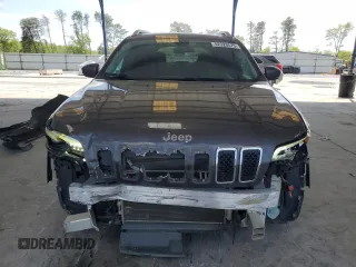2019 Jeep Cherokee Latitude Plus z VIN 1C4PJLLB7KD241334, wystawiony jako Copart lot #52323575 z przebiegiem 82 570 mil mil oraz Szkoda całkowita • Salvage title. Historia ofert i sprzedaży dostępna na DreamBid. Obrazek 5.