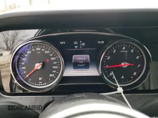 2019 Mercedes-Benz E-Class E 300 with VIN WDDZF4KB6KA635108, listed as a Copart auction lot 46332035 with 71,417 mi miles and Salvage Title. Bid and sale history available at carsss.com. Image 9.