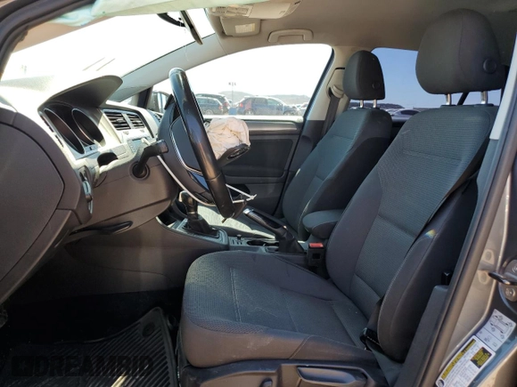 2016 Volkswagen Golf TSI S z VIN 3VW217AU4GM054261, wystawiony jako Copart lot #58098495 z przebiegiem 120 271 mil mil oraz Szkoda całkowita • Salvage title. Historia ofert i sprzedaży dostępna na DreamBid. Obrazek 7.
