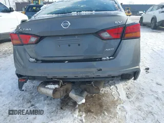 2019 Nissan Altima SV z VIN 1N4BL4DW5KN319234, wystawiony jako IAAI lot #41360319 z przebiegiem 55 665 mil mil oraz . Historia ofert i sprzedaży dostępna na DreamBid. Obrazek 17.