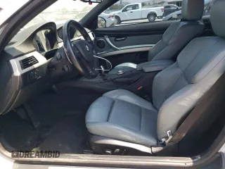 2008 BMW 3 Series M3 z VIN WBSWL93588P331272, wystawiony jako Copart lot #64415684 z przebiegiem 102 565 mil mil oraz Szkoda całkowita • Salvage title. Historia ofert i sprzedaży dostępna na DreamBid. Obrazek 7.