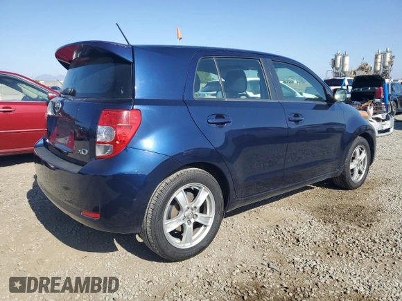 2014 Scion xD z VIN JTKKUPB41E1039762, wystawiony jako Copart lot #57066585 z przebiegiem 179 364 mil mil oraz Tytuł czysty. Historia ofert i sprzedaży dostępna na DreamBid. Obrazek 3.