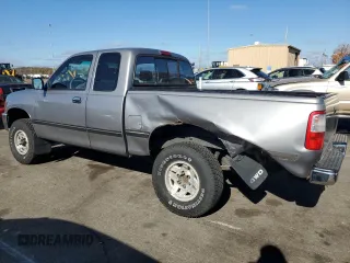 1995 Toyota T100 z VIN JT4VD22FXS0007824, wystawiony jako Copart lot #79159804 z przebiegiem 89 139 mil mil oraz Szkoda całkowita • Salvage title. Historia ofert i sprzedaży dostępna na DreamBid. Obrazek 2.