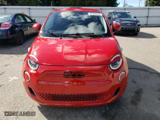 2024 FIAT 500e INSPI(RED) with VIN ZFAFFAA44RX204389, listed as a Copart auction lot 72464234 with 612 mi miles and Salvage Title. Bid and sale history available at carsss.com. Image 5.