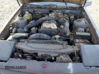 1982 Toyota Supra z VIN JT2MA67LXC0032341, wystawiony jako Copart lot #49951115 z przebiegiem 76 389 mil mil oraz Czysty tytuł • Clean title. Historia ofert i sprzedaży dostępna na DreamBid. Obrazek 11.