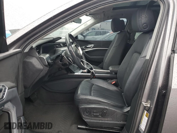2021 Audi e-tron Premium Plus with VIN WA1LAAGEXMB017927, listed as a Copart auction lot 83877554 with 54,348 mi miles and Salvage Title. Bid and sale history available at DreamBid. Image 7.