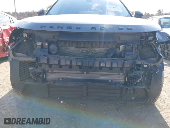 2019 Land Rover Range Rover Velar S with VIN SALYB2EV4KA789188, listed as a IAAI auction lot 41747466 with 68,756 mi miles and . Bid and sale history available at DreamBid. Image 18.