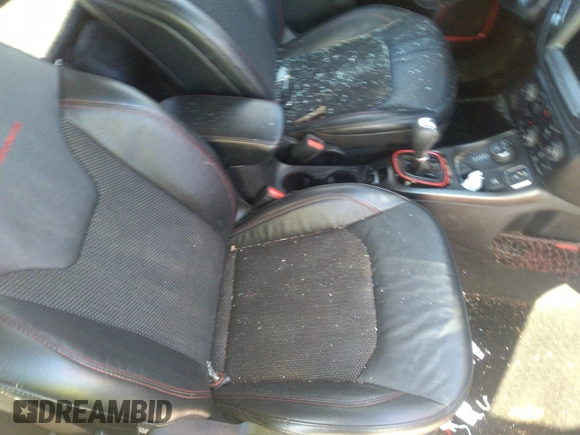 2021 Jeep Compass Trailhawk с VIN 3C4NJDDB1MT547924, выставлен на аукционе IAAI как лот 41616931 с пробегом 113 998 миль миль и . История ставок и продаж доступна на DreamBid. Изображение 5.