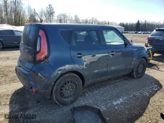 2015 Kia Soul with VIN KNDJN2A29F7167894, listed as a Copart auction lot 50533555 with 211,620 mi miles and Clean Title. Bid and sale history available at carsss.com. Image 3.