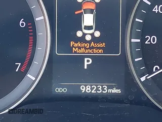 2018 Lexus ES with VIN 58ABK1GG1JU116186, listed as a IAAI auction lot 41981965 with 98,233 mi miles. Bid and sale history available at carsss.com. Image 16.