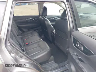 2015 Nissan Rogue SL with VIN 5N1AT2MV9FC858339, listed as a IAAI auction lot 41847604 with 147,894 mi miles. Bid and sale history available at carsss.com. Image 8.