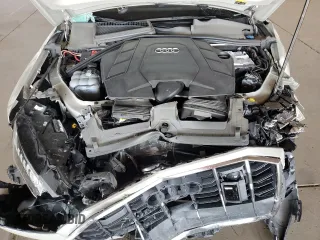 2024 Audi Q7 Premium Plus with VIN WA1LXBF76RD009102, listed as a Copart auction lot 57466115 with 9,099 mi miles and Salvage title. Bid and sale history available at DreamBid. Image 12.