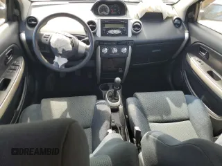 2006 Scion xA z VIN JTKKT624160130079, wystawiony jako Copart lot #71597584 z przebiegiem 180 396 mil mil oraz Szkody całkowita. Historia ofert i sprzedaży dostępna na DreamBid. Obrazek 8.