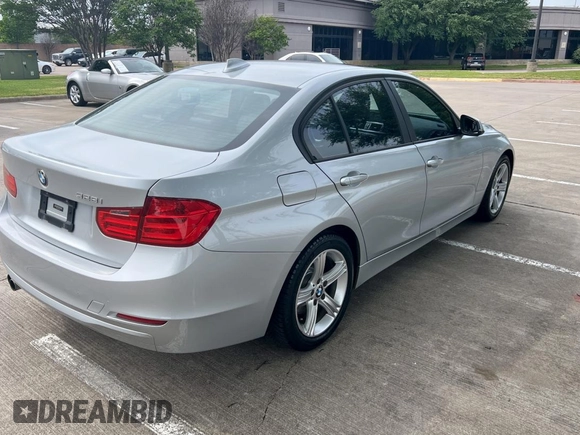 2014 BMW 3 Series 328i with VIN WBA3A5C56EJ463340, listed as a Copart auction lot 53905855 with 136,781 mi miles and Clean Title. Bid and sale history available at carsss.com. Image 4.
