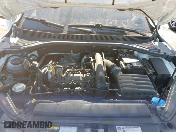 2020 Volkswagen Jetta S z VIN 3VWCB7BUXLM042951, wystawiony jako IAAI lot #42012007 z przebiegiem 61 806 mil mil oraz . Historia ofert i sprzedaży dostępna na DreamBid. Obrazek 10.