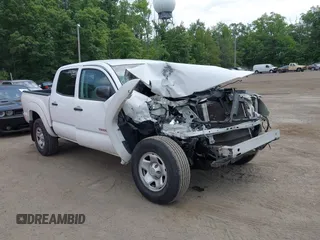 2007 Toyota Tacoma PreRunner with VIN 5TEJU62N77Z327977, listed as a IAAI auction lot 42450935 with 140,983 mi miles and . Bid and sale history available at DreamBid. Image 1.