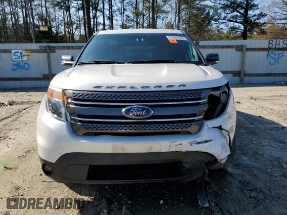 2015 Ford Explorer XLT with VIN 1FM5K8D8XFGB46061, listed as a Copart auction lot 51047835 with 118,885 mi miles and Salvage Title. Bid and sale history available at DreamBid. Image 5.